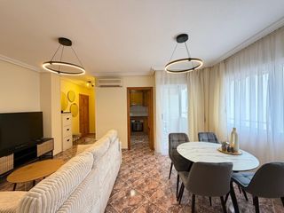 Apartamento  Calle capitan garcia gea. Reformado apartamento a 200 metros de playa los locos en edifici