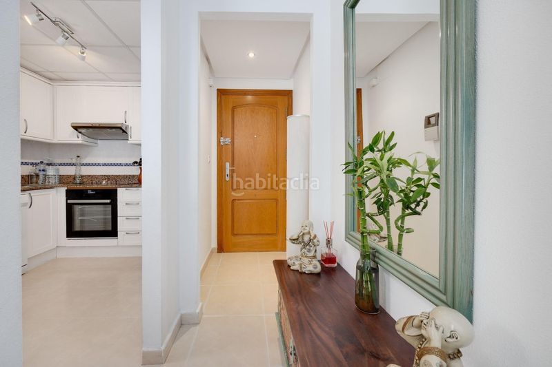 Foto 450d8323-b698-475f-9f59-9e0e3de36015. Àtic amb aparcament piscina a Zona Playa de los Locos Torrevieja