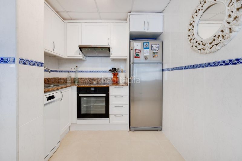 Foto 5cae0455-7f1a-46e3-b8b6-5b58ed725730. Àtic amb aparcament piscina a Zona Playa de los Locos Torrevieja