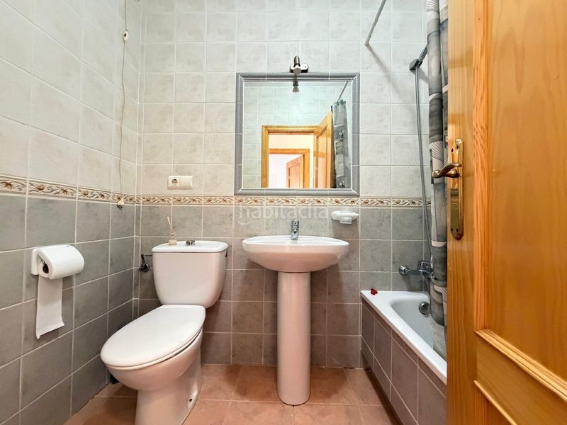 Foto 1986212b-0fb1-44ea-b038-c4cf52edaa9a. Casa amb piscina a Aguas Nuevas Torrevieja