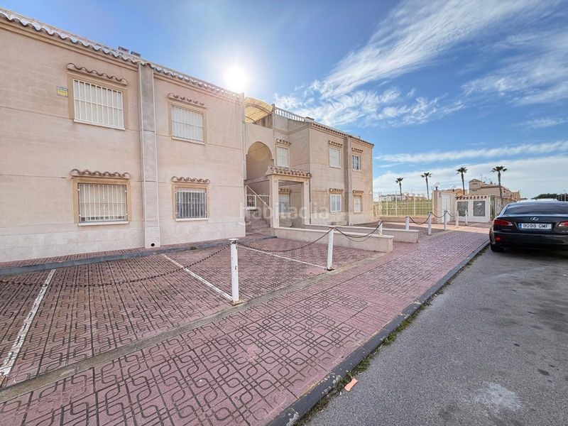 Foto 63992e78-1c72-4e78-acab-56d84bb3dabc. Casa amb piscina a Aguas Nuevas Torrevieja
