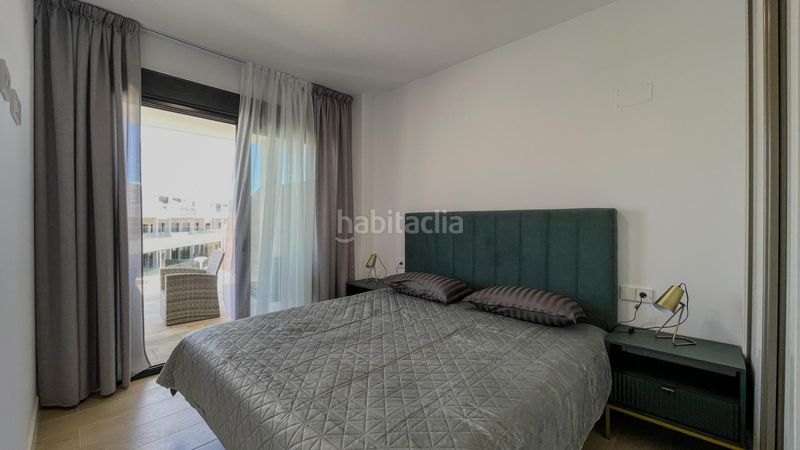 Foto ac1f15e7-01ba-479f-92f2-3388c3acc527. Dúplex amb aparcament piscina a balcón de Finestrat-terra marina Finestrat
