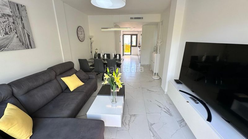Foto 87f6d0e9-71a4-4fc7-8468-37aa179460b9. Ático  con solárium y jacuzzi en la urbanización alegria village en Finestrat