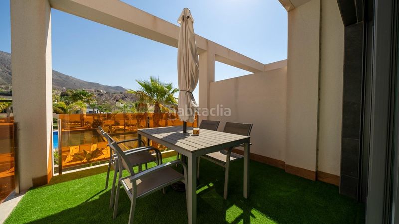Foto a639cfae-3388-4cf7-9cdf-842b77ce6033. Ático  con solárium y jacuzzi en la urbanización alegria village en Finestrat