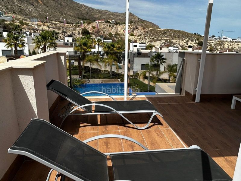 Foto d3c18e17-6cdd-4088-9368-d4853dee0d74. Ático  con solárium y jacuzzi en la urbanización alegria village en Finestrat