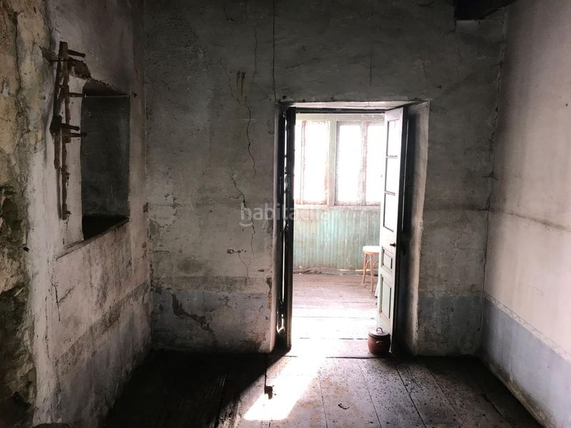 Foto 97c3e5d3-434b-4722-8d41-f0a1307f9c7b. Casa a Proaza