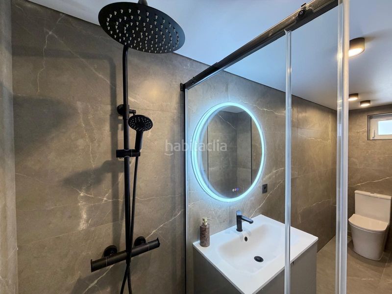 Foto 2c9c4f85-c9a2-48fa-9d56-e3d60a82ab92. Apartament amb calefacció a Punta Prima Torrevieja