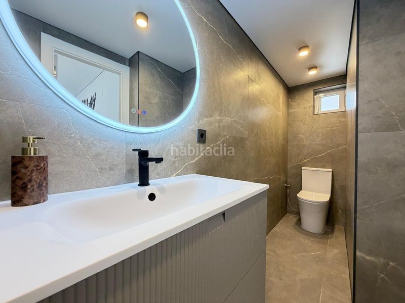 Foto c5d109dc-d64b-49ab-a5e4-c6131005c756. Apartament amb calefacció a Punta Prima Torrevieja