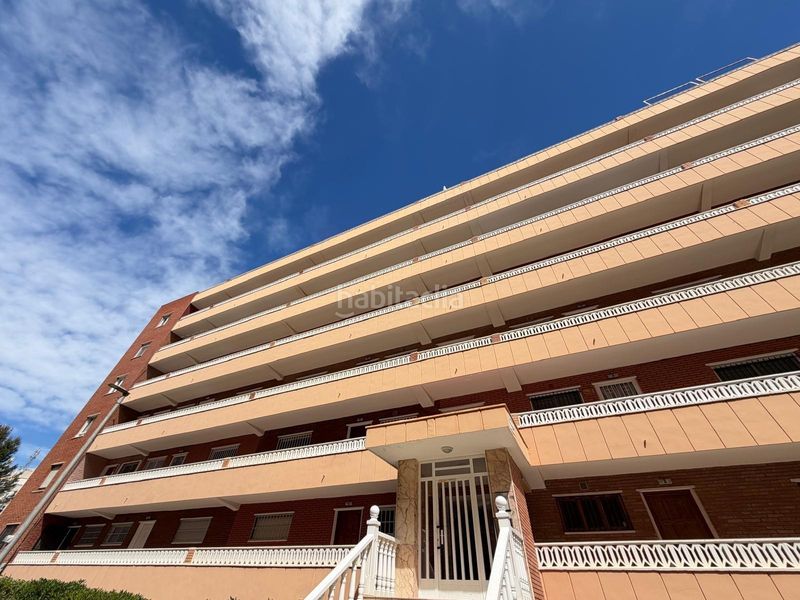 Foto f5fbb458-3a9a-4476-98c2-b49a5d996b78. Apartament amb calefacció a Punta Prima Torrevieja