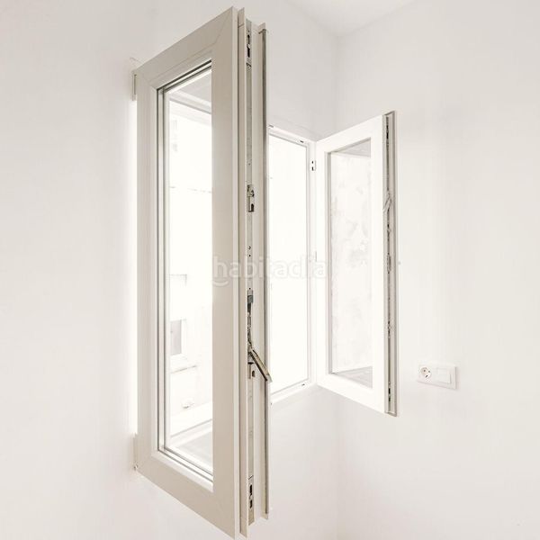 Foto 5d0f1c3b-4783-4a73-80dc-d2385de399f2. Àtic a Altea ciudad Altea