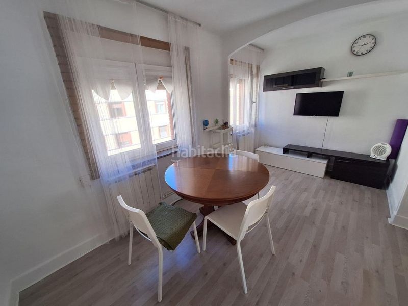 Foto 8ab49e63-9fb9-48d7-a1d2-74303435aa53. Apartament a La Felguera Langreo