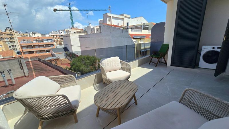 Foto a46d8e8e-cb63-4aa2-8caf-b7771fa80f1a. Àtic amb calefacció aparcament piscina a Las Piscinas Naturales Torrevieja