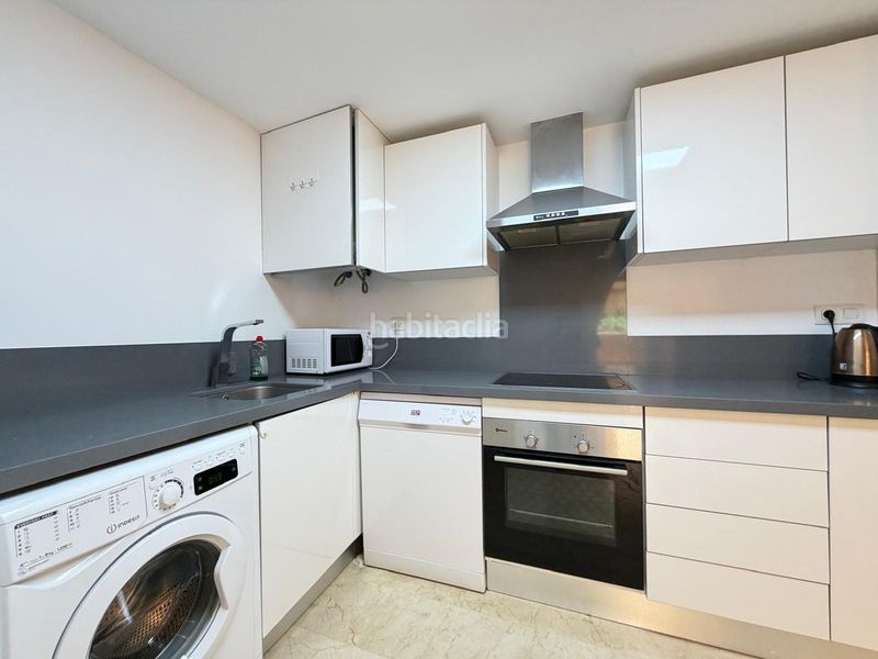 Foto 4f07e199-3fc4-4f2d-92d6-da256e4b18f2. Apartament amb calefacció aparcament piscina a Punta Prima Torrevieja