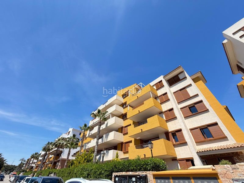 Foto 50d755ba-a369-4492-bb92-a97fd6e9521e. Apartament amb calefacció aparcament piscina a Punta Prima Torrevieja