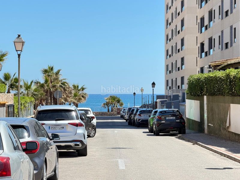 Foto 7451853b-1cf6-4402-9a25-dbe42e8b7c42. Apartament amb calefacció aparcament piscina a Punta Prima Torrevieja