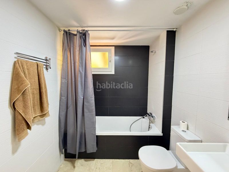 Foto 9e6a5460-1143-4b10-b699-eeeaf154d0a2. Apartament amb calefacció aparcament piscina a Punta Prima Torrevieja