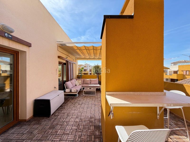 Foto 4e819987-46fe-470d-922c-a27a6b244ca1. Àtic amb aparcament piscina a Punta Prima Torrevieja