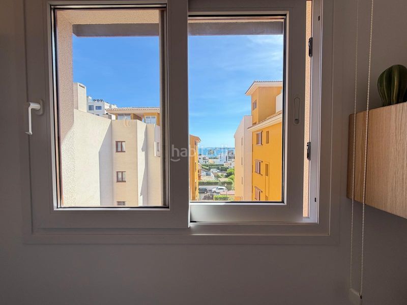 Foto 50d85ecb-a18b-4f58-b0ce-146122668731. Àtic amb aparcament piscina a Punta Prima Torrevieja