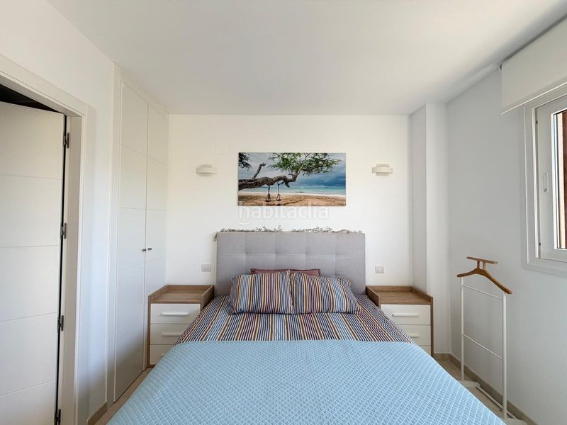 Foto 7e1f32af-7c07-4e25-92d8-29d6a3b880fe. Àtic amb aparcament piscina a Punta Prima Torrevieja