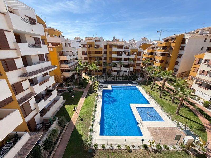 Foto 7f0d09df-c700-4f6f-8be0-f0d0c46a96fa. Àtic amb aparcament piscina a Punta Prima Torrevieja