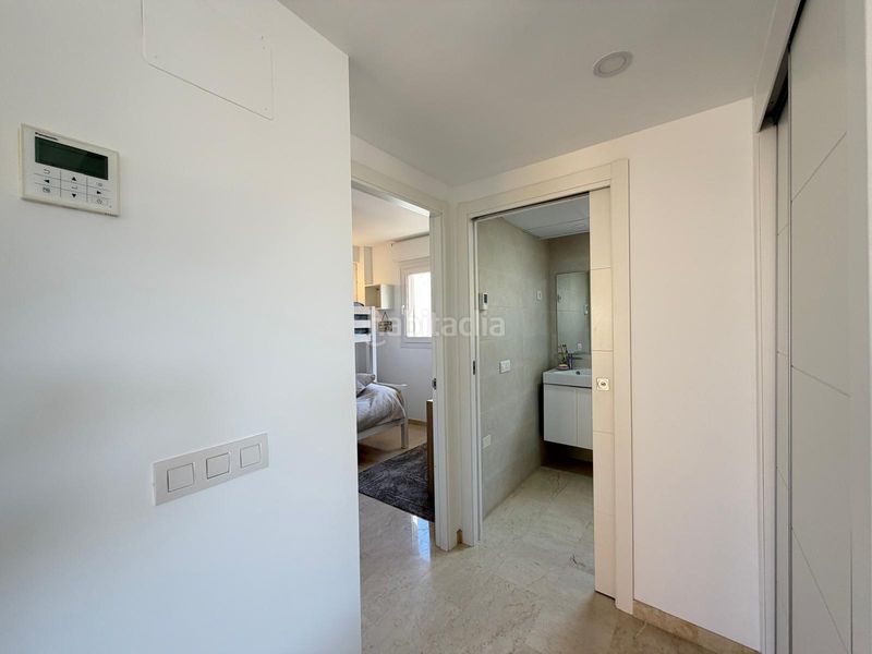 Foto 99dc8494-069d-48f4-9de2-6d74adad2e4e. Àtic amb aparcament piscina a Punta Prima Torrevieja