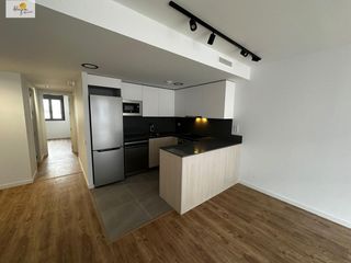 Lloguer Apartament  Calle calle músico chapí. Piso moderno en alquiler de larga duración  fonteta de sant lluí
