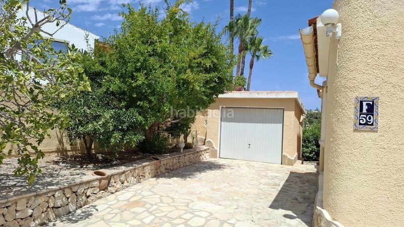 Foto 1ec30ede-06da-4927-98a4-86d0eb991e24. Casa amb calefacció aparcament piscina a Cala Advocat-Baladrar Benissa