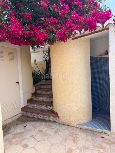Foto 9fb4a7a9-7561-4373-84cf-1db4708e06cf. Casa amb calefacció aparcament piscina a Cala Advocat-Baladrar Benissa