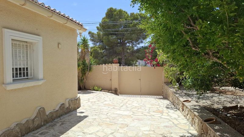 Foto ad481e1c-8f7b-4af1-8253-1db7ba4713ba. Casa amb calefacció aparcament piscina a Cala Advocat-Baladrar Benissa
