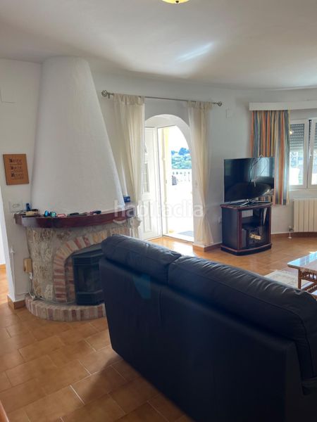 Foto f18237e8-b99d-40a1-99fc-434055522eb0. Casa amb calefacció aparcament piscina a Cala Advocat-Baladrar Benissa