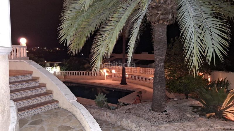 Foto f36d67f7-6e02-4cc4-a7bf-7bcacdeed823. Casa amb calefacció aparcament piscina a Cala Advocat-Baladrar Benissa