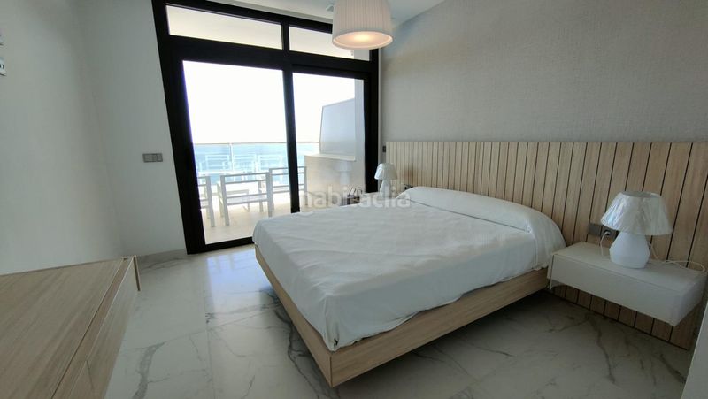Foto 2193cae6-e152-4887-9695-3c39a98a23a4. Àtic amb aparcament piscina a Playa Poniente Benidorm