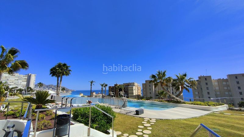Foto cc2ac751-6001-4e38-83bc-0ba84442b385. Àtic amb aparcament piscina a Playa Poniente Benidorm