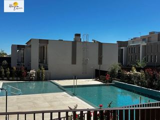 Location Chalet  Calle torres de quarte. Adosado en alquiler  godella, urbanización campolivar