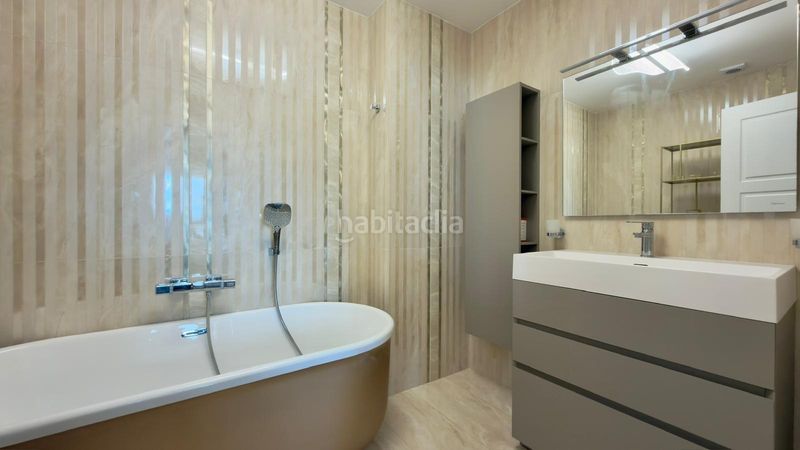 Foto f44883f9-70be-4437-a825-1356539cc68c. Àtic amb aparcament piscina a Platja de Torres Vila Joiosa (la)