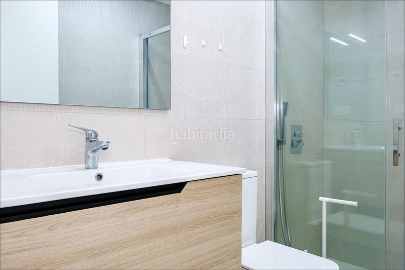 Foto c8486a85-8347-4693-96f3-c01f8b9f3b2f. Àtic a Zona Playa del Cura Torrevieja
