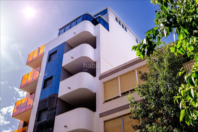 Foto d73d03e8-dee6-4a30-b7ba-ba9636929192. Àtic a Zona Playa del Cura Torrevieja