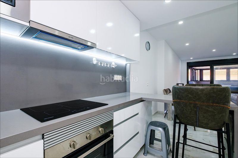 Foto df5bae96-48b0-4c34-a2ac-d0497300766c. Àtic a Zona Playa del Cura Torrevieja