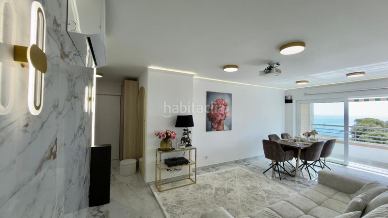 Foto 3b5ee487-d0b8-4a80-b5f1-f16ee4180af4. Apartament amb aparcament piscina a Playa Poniente Benidorm