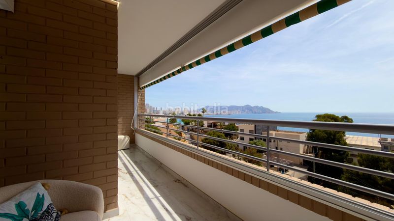 Foto 8fa7b4f2-acf0-45b8-850c-fd8af1d172d1. Apartament amb aparcament piscina a Playa Poniente Benidorm