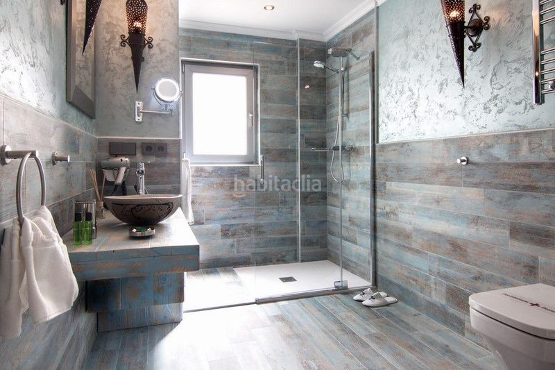 Foto cae0fa88-5373-4924-a95d-8e8000817ef9. Edificio in Busot