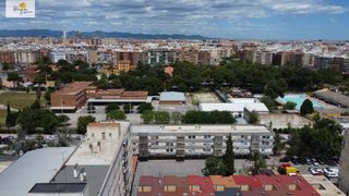 Flat in Tres Forques. Atractivo piso reformado en nou moles