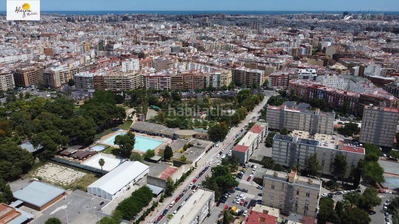 Foto 3b3953a8-5323-48fc-854f-2c135b56f625. Pis a Tres Forques Valencia