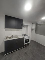 Miete Appartement  Calle calle de felipe ii, 46. Alquiler de larga temporada 3 dormitorios en santa pola