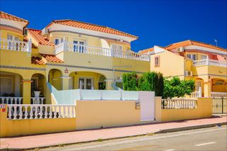 Casa adosada  Carretera san miguel de salinas. Reformado adosado con vistas al mar en las filipinas orihuela co