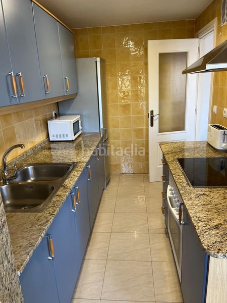 Foto 7830521a-fe4a-4fa8-8f33-a35690c38d64. Apartament amb aparcament piscina a Les Bovetes - La Felicidad Dénia