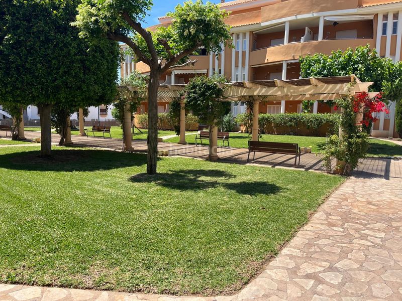 Foto fc393aca-46fc-44f4-9af5-b7f93c6ce6ab. Apartament amb aparcament piscina a Les Bovetes - La Felicidad Dénia