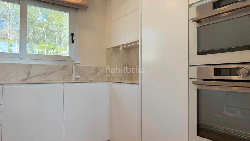 Foto b7037c40-8e30-4d48-baf4-75ae323ea31b. Xalet amb aparcament a Varadero Nucia (la)