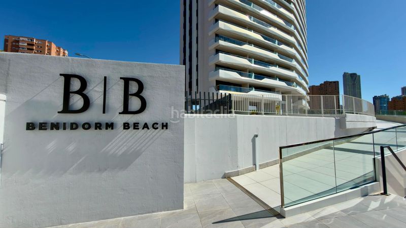 Foto 201e27fc-783a-4e1e-bde8-2600591ae9f8. Apartament amb aparcament a Playa Poniente Benidorm