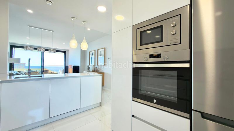 Foto 63110ccb-44f1-4afe-b878-8d90347fdc66. Apartament amb aparcament a Playa Poniente Benidorm
